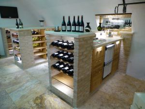 Weinkeller Restaurant St. Annaberg/ Weingut Lergenmüller - Neuschwander